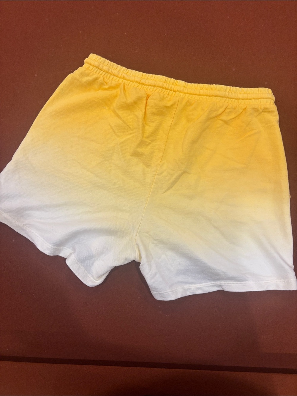 NWOT Zenana Outfitters Yellow-to-White Ombre Athletic Shorts - Picture 2 of 3